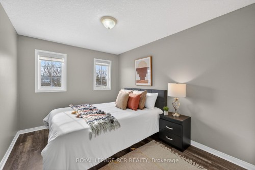 73 Montgomery Boulevard, Orangeville, ON - Indoor Photo Showing Bedroom