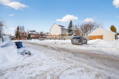 73 Montgomery Boulevard, Orangeville, ON - Outdoor