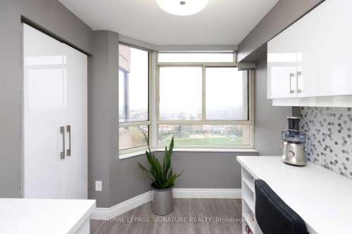 1101-100 County Court Boulevard, Brampton, ON - Indoor