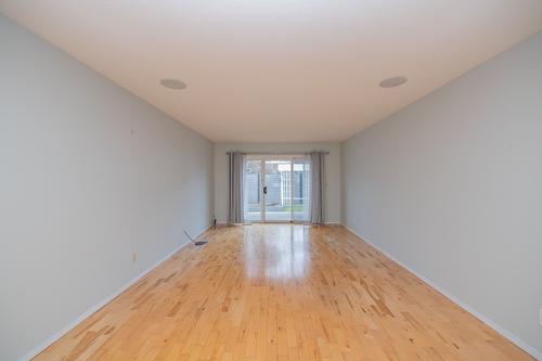 87-3900 27 Avenue, Vernon, BC - Indoor Photo Showing Other Room