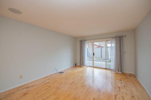 87-3900 27 Avenue, Vernon, BC - Indoor Photo Showing Other Room