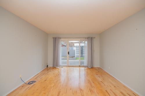 87-3900 27 Avenue, Vernon, BC - Indoor Photo Showing Other Room