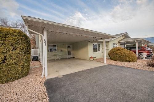 87-3900 27 Avenue, Vernon, BC - Outdoor