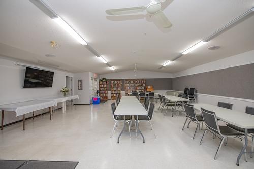 87-3900 27 Avenue, Vernon, BC - Indoor