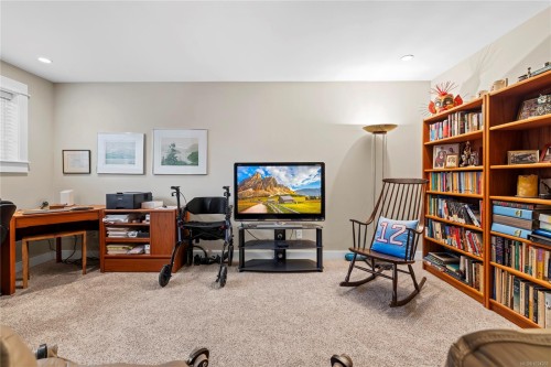 7-237 Second Ave West, Qualicum Beach, BC 