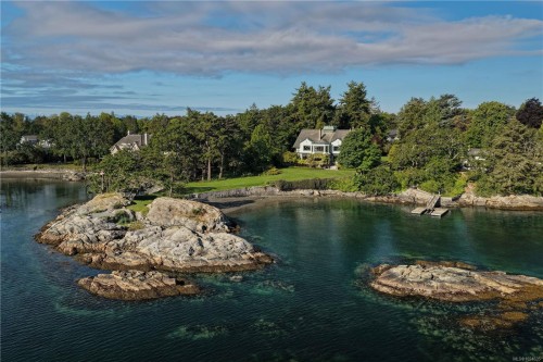 3175 Beach Dr, Oak Bay, BC 