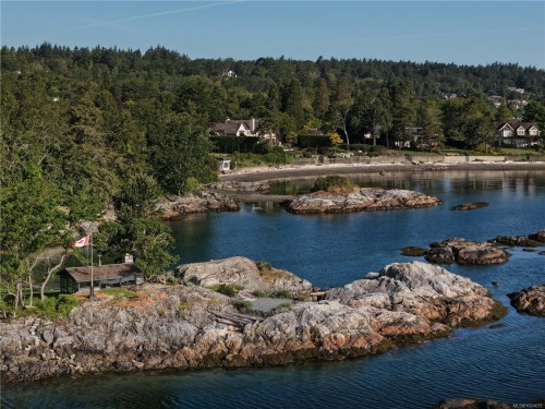 3175 Beach Dr, Oak Bay, BC 