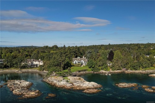 3175 Beach Dr, Oak Bay, BC 