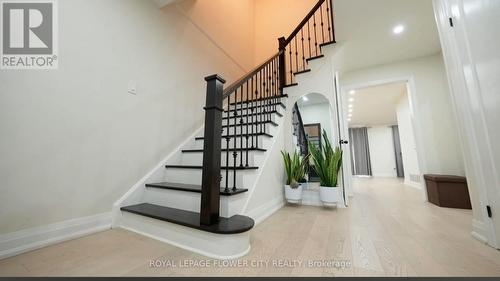 32 Payton Court, Brampton, ON - Indoor Photo Showing Other Room