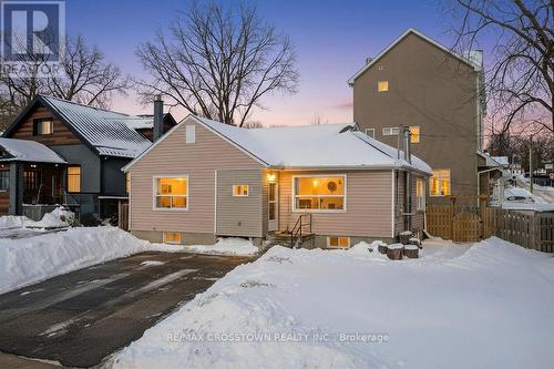 41 JAMES STREET  Bradford West Gwillimbury, ON L3Z 2B2