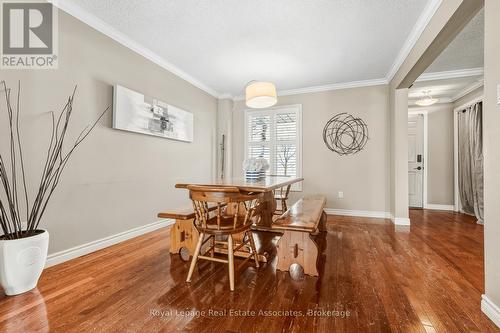 4384 Treetop Court, Mississauga, ON - Indoor Photo Showing Dining Room