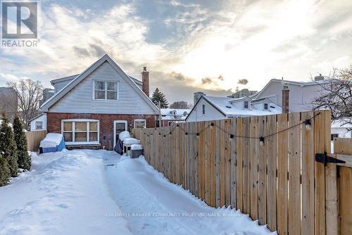 22 Mill Street, Hamilton, ON - Outdoor