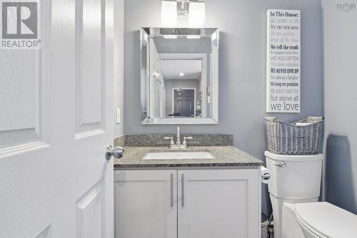 3 Lowe Court, Bedford, NS - Indoor Photo Showing Bathroom