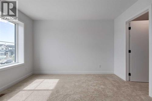 281 Cobblestone Gate, Airdrie, AB - Indoor Photo Showing Other Room