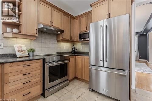 2055 Mountain Grove Avenue, Burlington, ON - Indoor Photo Showing Kitchen With Stainless Steel Kitchen