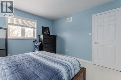 2055 Mountain Grove Avenue, Burlington, ON - Indoor Photo Showing Bedroom