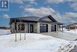 63 CAVALIER CRESCENT  Huron-Kinloss, ON N0G 2R0