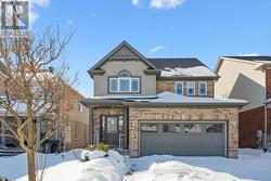 44 DOMINION DRIVE  Guelph (Pineridge/Westminster Woods), ON N1L 0B4