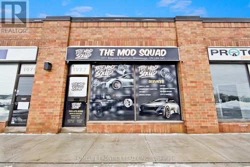 1077 Britannia Road E, Mississauga, ON 