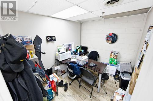 1077 Britannia Road E, Mississauga, ON 