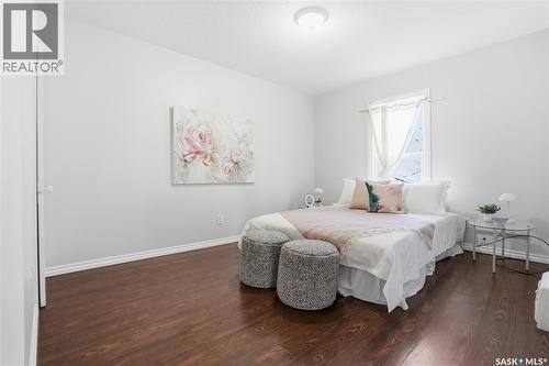 320 D Avenue S, Saskatoon, SK - Indoor Photo Showing Bedroom