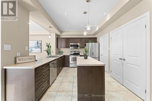 906 Audrey Place, Kitchener, ON - Indoor Photo Showing Kitchen With Double Sink