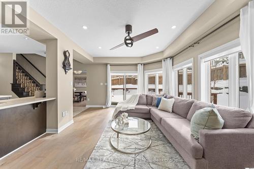 906 Audrey Place, Kitchener, ON - Indoor Photo Showing Living Room