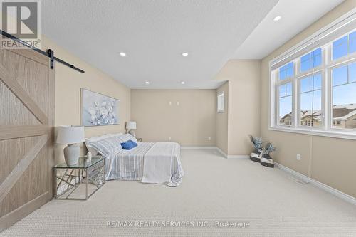 906 Audrey Place, Kitchener, ON - Indoor