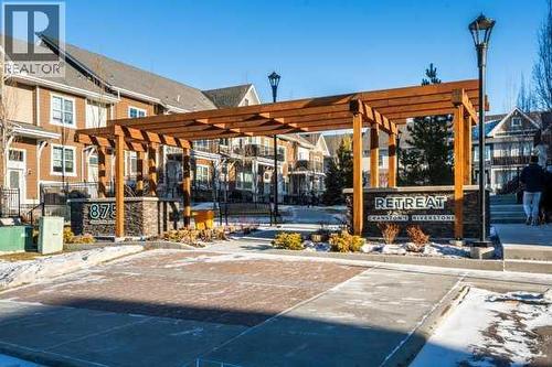 405 Cranbrook Walk Se, Calgary, AB - Outdoor