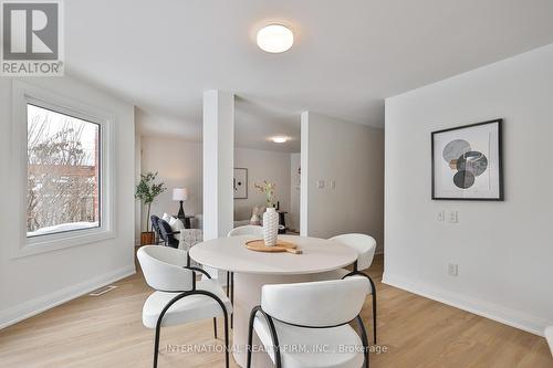 3286 Thorncrest Drive, Mississauga, ON - Indoor Photo Showing Dining Room