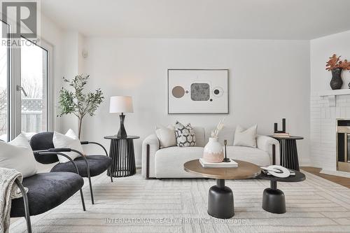 3286 Thorncrest Drive, Mississauga, ON - Indoor With Fireplace