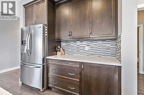 94 Cimarron Springs Circle, Okotoks, AB - Indoor Photo Showing Kitchen