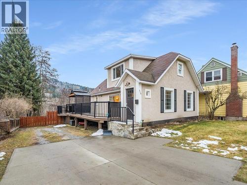 316 Murray Drive  Warfield, BC V1R 2J4