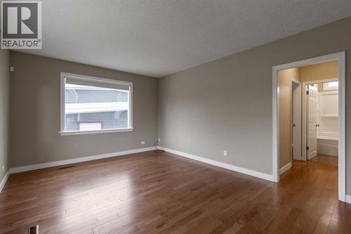 315 Dieppe Boulevard S, Lethbridge, AB - Indoor Photo Showing Other Room