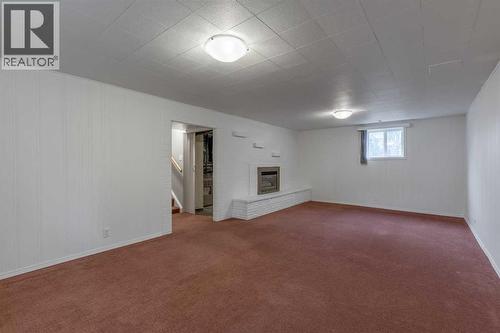 315 Dieppe Boulevard S, Lethbridge, AB - Indoor Photo Showing Other Room
