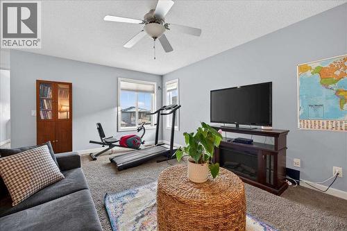 28 Evansview Manor Nw, Calgary, AB - Indoor