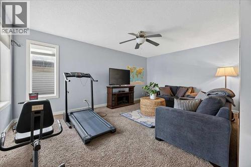 28 Evansview Manor Nw, Calgary, AB - Indoor