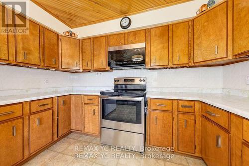 4106 Grandview Street N, Oshawa, ON - Indoor Photo Showing Kitchen