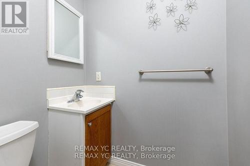 4106 Grandview Street N, Oshawa, ON - Indoor Photo Showing Bathroom