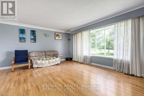 4106 Grandview Street N, Oshawa, ON - Indoor