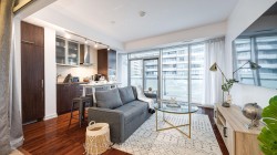 1101-14 York Street  Toronto, ON M5J 0B1