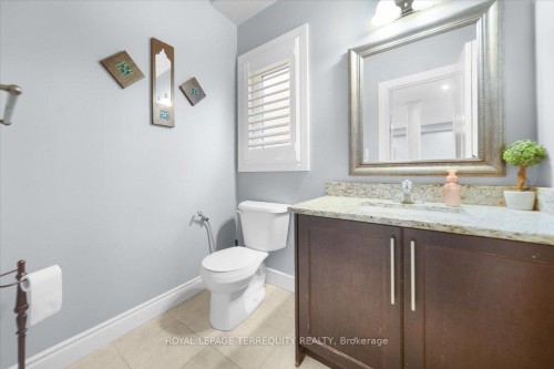 131 Maple Bush Drive, Cambridge, ON - Indoor Photo Showing Bathroom