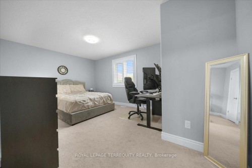 131 Maple Bush Drive, Cambridge, ON - Indoor Photo Showing Bedroom