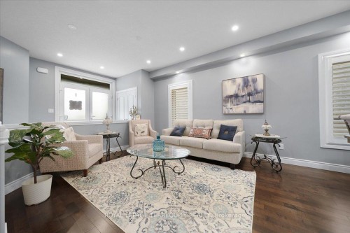 131 Maple Bush Drive, Cambridge, ON - Indoor Photo Showing Living Room