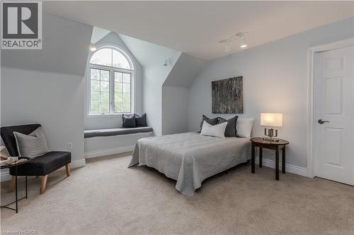 331 Lanark Street, Caledonia, ON - Indoor Photo Showing Bedroom