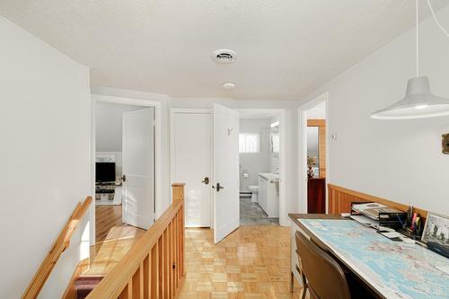 Den - 180 Rue Labonté, Rosemère, QC - Indoor Photo Showing Other Room