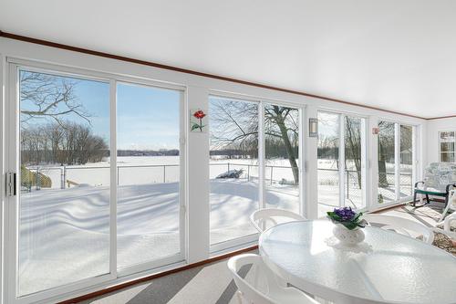 Veranda - 180 Rue Labonté, Rosemère, QC - Indoor