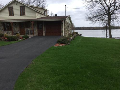 Frontage - 180 Rue Labonté, Rosemère, QC - Outdoor