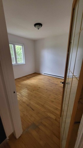 Autre - 6851 Boul. Martel, Saint-Honoré, QC - Indoor Photo Showing Other Room