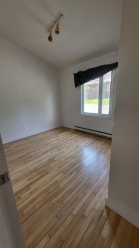 Autre - 6851 Boul. Martel, Saint-Honoré, QC - Indoor Photo Showing Other Room